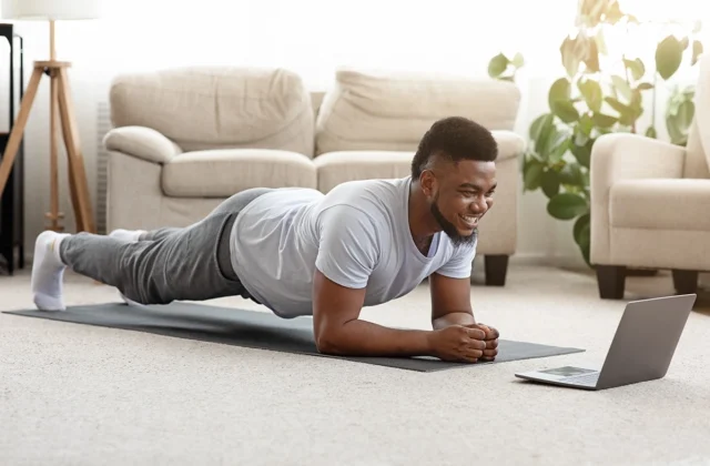 How Can I Stay Fit Through Work Out