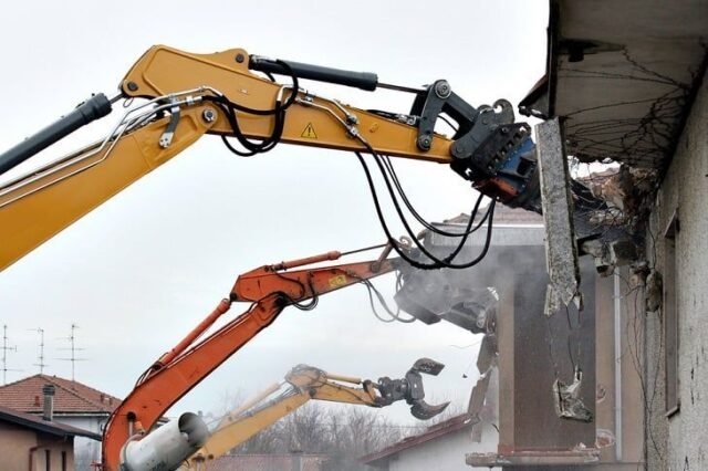 high quality residential demolition services in Edmonton